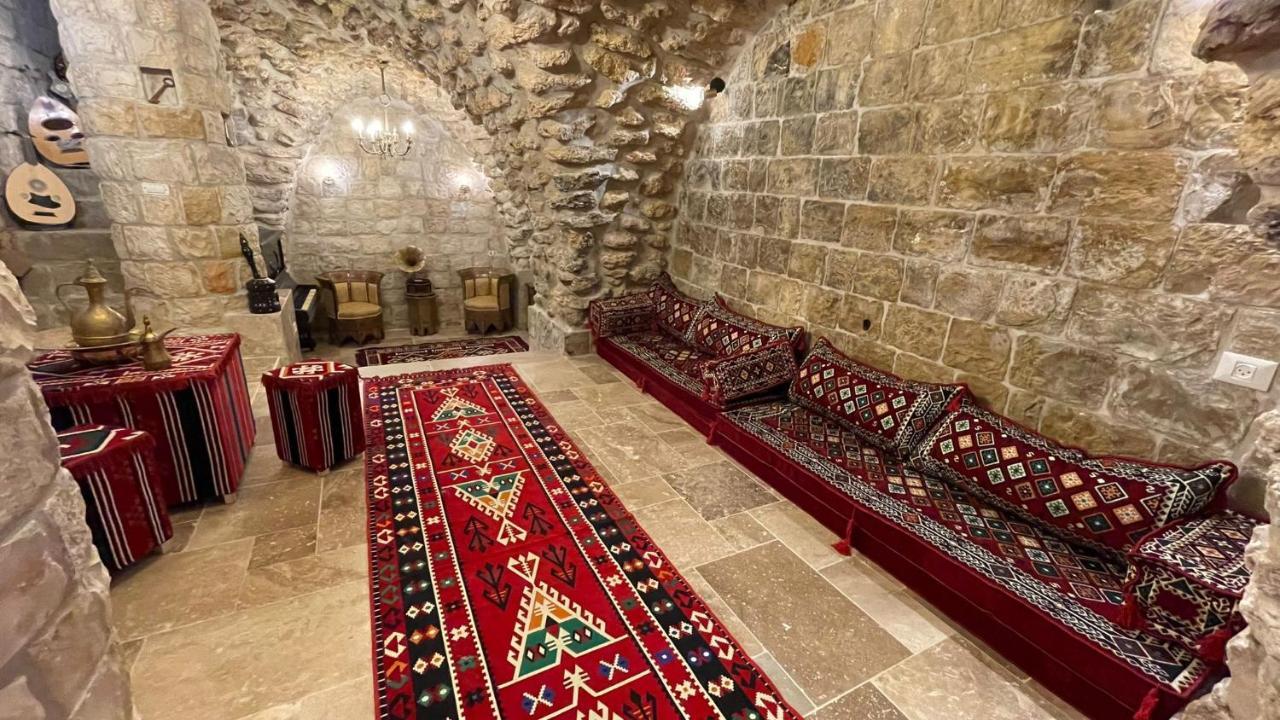 Abu Ghaush Palace Of Sultan Jalal Basha 아파트 외부 사진